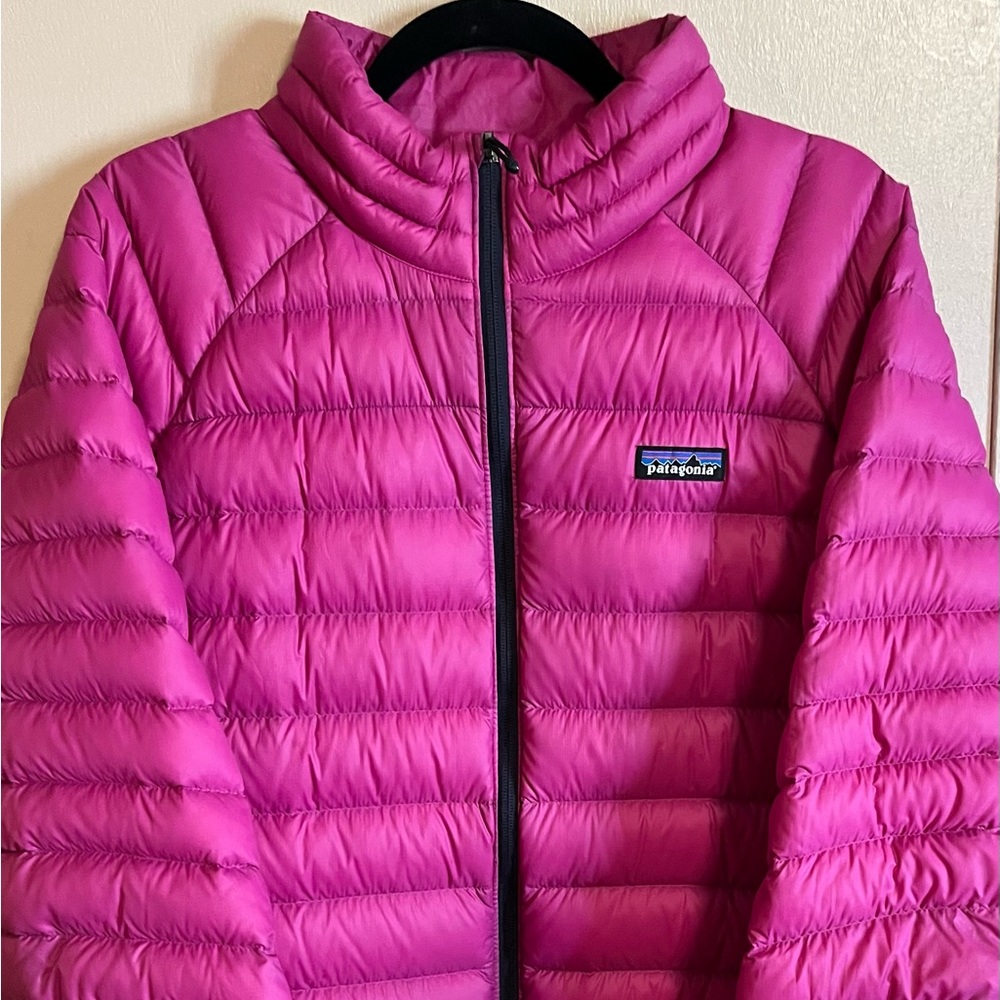 **SOLD** **NOT FOR PURCHASE**           Patagonia Women’s Down Jacket Size XXL